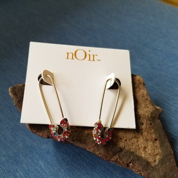 nOir Safety Pin Bling Earrings - NWT - Picture 3 of 5